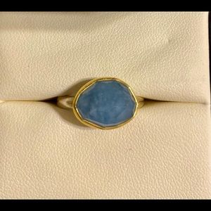 Two-toned Rare Aquamarine.